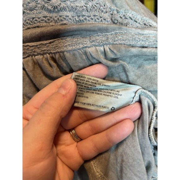 KNOX ROSE Size L 3/4 Sleeveless Knit Blouse Green Eyelet Embroidered Boho - Picture 9 of 9